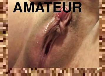 isot-tissit, clitoris, valtava, masturbaatio, pissaaminen, pillu-pussy, ruikkiminen, amatööri, teini, soolo