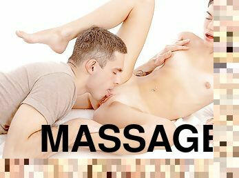Spicy massage ends with orgasm