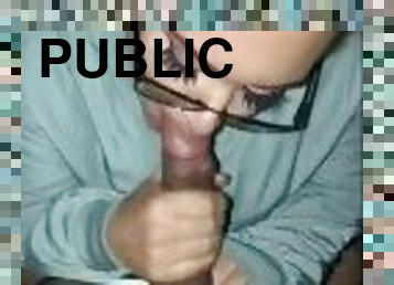 lunettes, public, fellation, latina, rousse, point-de-vue, bite, sucer