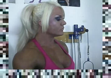 Blonde British Bodybuilder Entertains Her Man