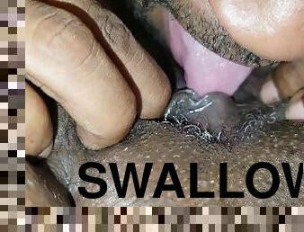 Swallowing cum