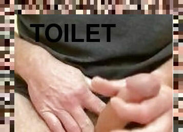 fürdőkádban, nagyméret, maszturbálás, orgazmus, amatőr, kilövelés, nagy-faszok, faszverés, kívánós, vécé
