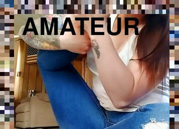 amatoriali, piedi, webcam, feticci, solitari, jeans, brunette, tatuaggi, succhiaggi, dita
