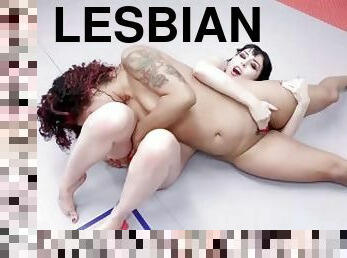 diikatkan-pada-tubuh, lesbian-lesbian, permainan-jari, kaki, gulat, fetish-benda-yang-dapat-meningkatkan-gairah-sex, bikini, dominasi, realitas, kasar