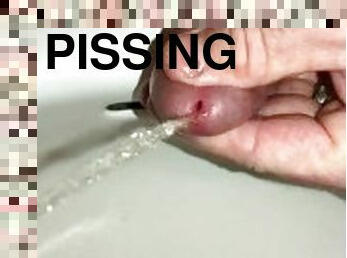 pissing