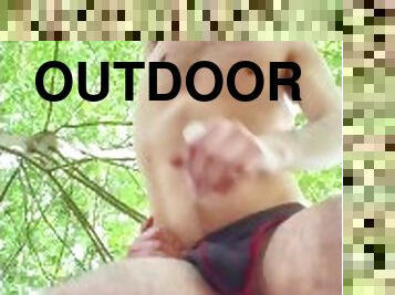 Outdoors bareback fuck with random man with big dick in the park on a sunny summers day