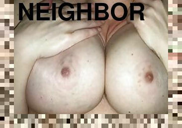 Quickie with the Neighbor’s MILF Wife