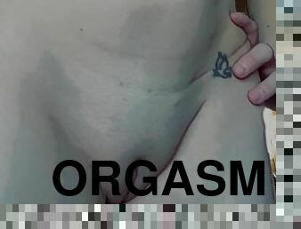 orgasme, fisse-pussy, sprøjte, amatør, legetøj, trusser, piercet, fetish, våd, tatovering