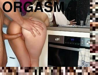 doggy-style, gigantisk, masturbation, orgasm, skolflicka, amatör, cumshot, tonåring, kök, söt