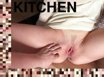 I fuck a juicy girl in the kitchen and cum on tits. FeralBerryy