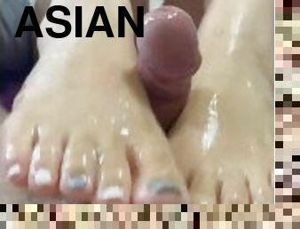 asia, amatir, remaja, pasangan, kaki, sudut-pandang, fetish-benda-yang-dapat-meningkatkan-gairah-sex, aktivitas-seksual-dengan-melibatkan-kaki-untuk-meningkatkan-gairah-sex, remaja-asia, jari-kaki