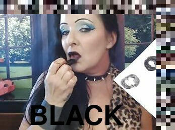 Black Lipstick Press Hard Broke it