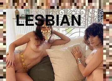 lesbian-lesbian, berambut-cokelat