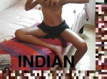 Sexy Indian Desi Bhabhi Showing Her Sexy Body And Getting Ready To Fuck