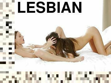 lesbisk, brunett, små-bröst