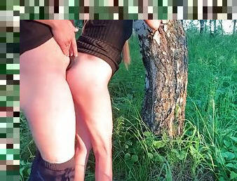 di-tempat-terbuka, gambarvideo-porno-secara-eksplisit-dan-intens, hindu, hutan