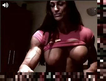 Fbb veins on cam with big boobs