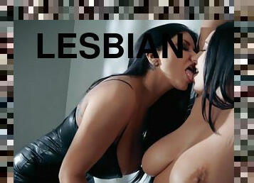 Nothing makes lesbians cum like rough sex. Here is the proof