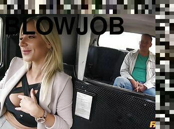 Passanger fucks blonde cabbie Nathaly Cherie