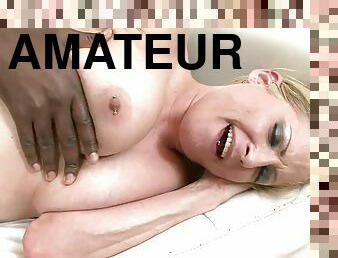 Blondie Amateur MILF Brutal Interracial Sex Scene