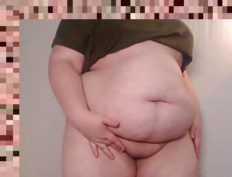 Sexy bbw with huge ass and soft tummy