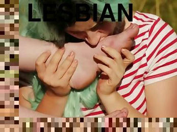 Lesbian Feet