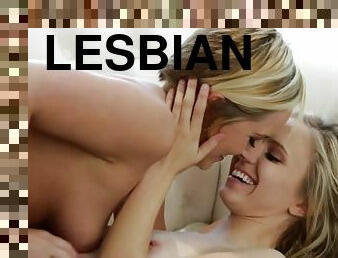 Sensual lesbians sixtynine before scissoring