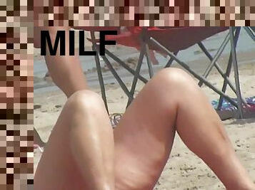 culi, tettone, allaperto, pubblici, amatoriali, mammine-mature, video-casalinghi, videocamera, spiaggia, voyeur