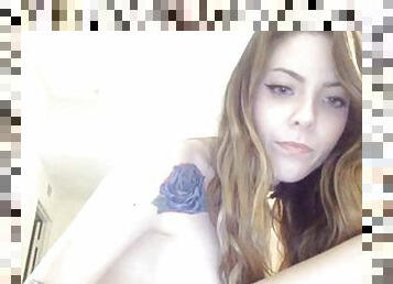 Lovely woman fucks her wet pussy on webcam