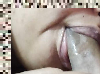 amatir, blowjob-seks-dengan-mengisap-penis, remaja, deepthroat-penis-masuk-ke-tenggorokan, hindu, wanita-gemuk-yang-cantik, gemuk