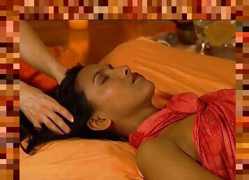 Beautiful feminine massage from exotic india