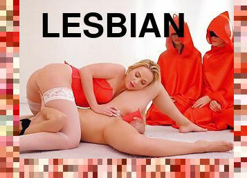 Fantasy lesbian porn scenes between Sybil and Vinna Reed