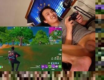 Playing fortnite naked. Hitting some nice snipes hehe and a win!