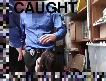 Stunning shoplifter gets caught