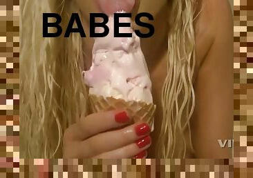 Stunning blonde babe with huge tits masturbates viciously