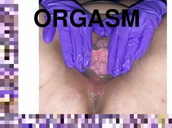 klitoris, fistingas, masturbavimasis, monstras, orgazmas, putytė, namų-vaizdeliai, dulkinimas-pirštu, purvinas, pirmas-kartas