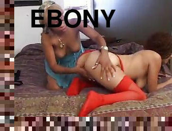 Ebony Lesbians Strapon