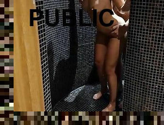 baignade, gros-nichons, masturbation, vieux, public, amateur, jeune-18, sauna, plus-agée, douche