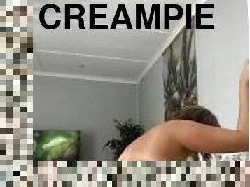 Huge Creampie !! inside my big ass 18y old girlfriend.