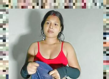 Indian beautiful maid bhabhi ko pakad kar chod diya