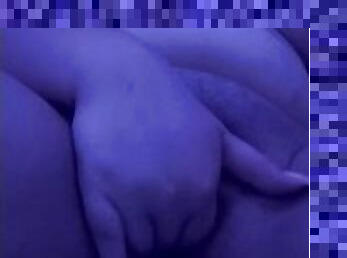 tettone, masturbazione-con-mano, masturbarsi, orgasmi, fichette, amatoriali, ragazze-giovani, video-casalinghi, latini, strette