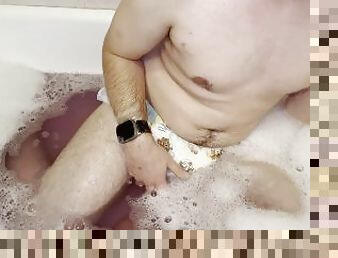 Exploring ABDL Crinkles and Goodnites Diapers with Plastic Pants in the Bathtub