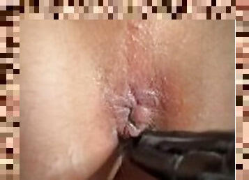 ekstrem, memasukkan-tangan-ke-dalam-vagina, orgasme, muncrat, isteri, anal, pijat, bdsm-seks-kasar-dan-agresif, suami, ketat