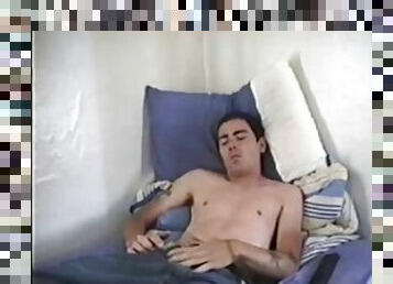 Dan is lying in bed with a broken leg due to a skateboarding accident. Theres nothing left to do but masturbate. With his pants down, he rubs a bon...