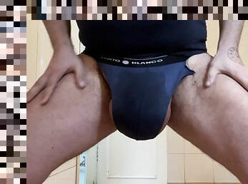 gay, giovani18, inglese, feticci, solitari, palle, provocatorie