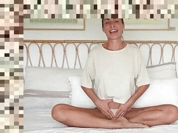 Sensual SELF-LOVE Meditation for WOMEN - amazing for Masturbation! - Roxy Fox