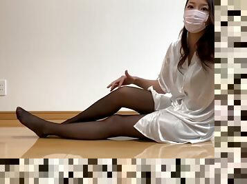 Japanese pantyhose show 6