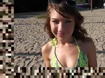 Gorgeous babe at the beach agrees to fuck for money