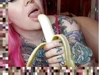 Banana Blowjob