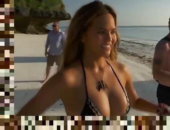 Chrissy teigen begs me to blow a load on her big tits